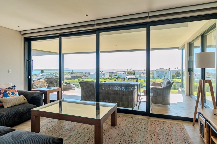 4 Bedroom Property for Sale in Myburgh Park Western Cape